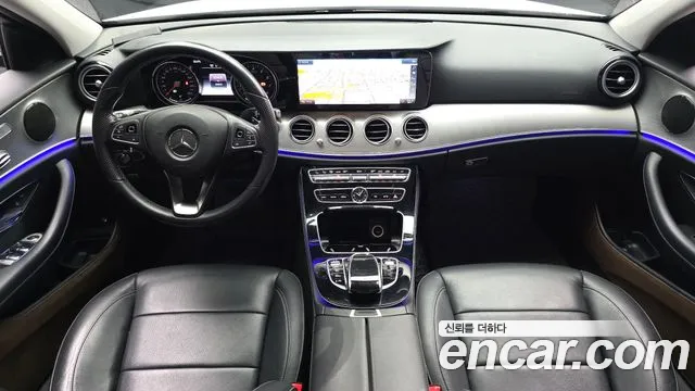 Mercedes-Benz E-Class 2018 thumb 6