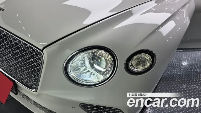 Bentley Continental 2019 thumb 7