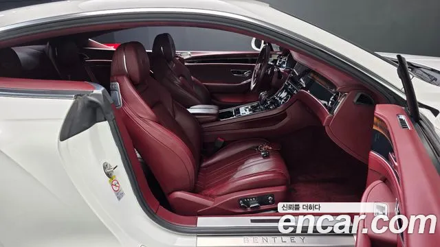 Bentley Continental 2019 thumb 6