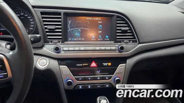Hyundai Avante 2018 thumb 9