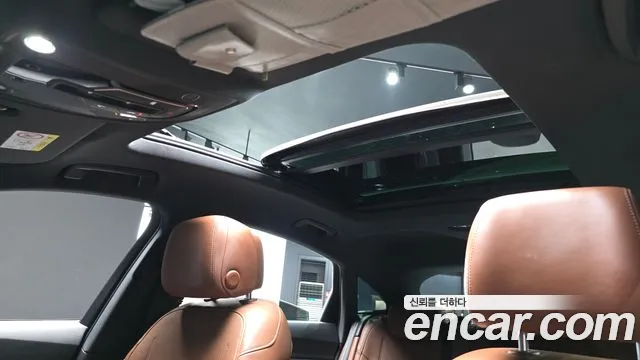 Audi e-tron 2021 thumb 5