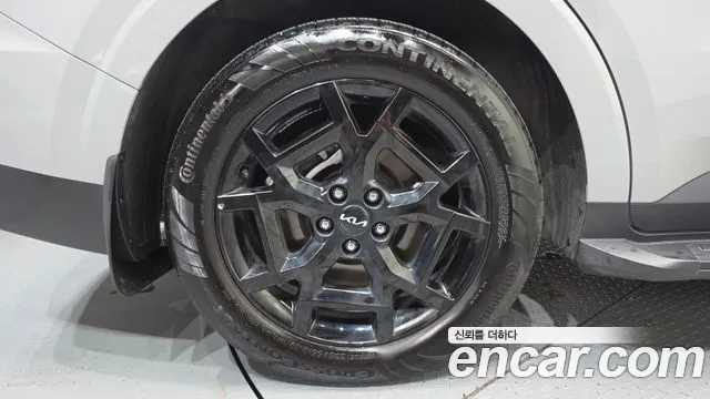 Kia Carnival 2024 thumb 11