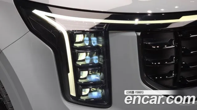 Kia Carnival 2024 thumb 6