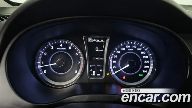 Hyundai Aslan 2014 thumb 9