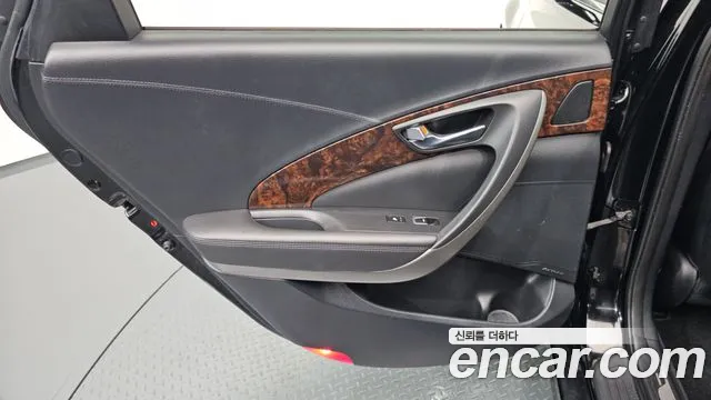 Hyundai Aslan 2014 thumb 11