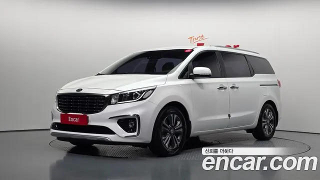 Kia Carnival 2019 thumb 10