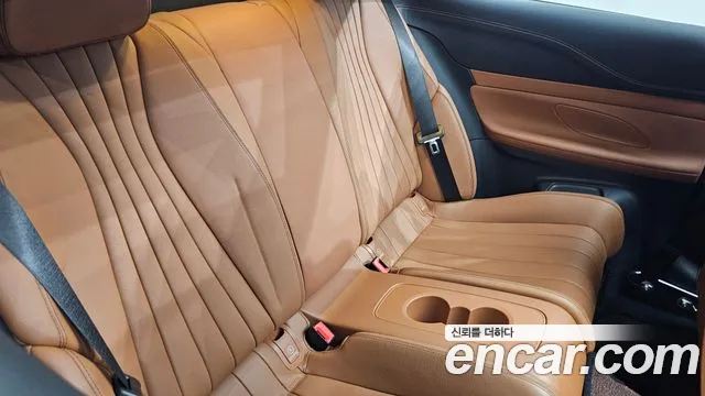 Mercedes-Benz E-Class 2020 thumb 8