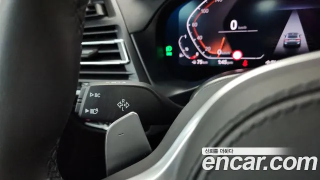 BMW X4 2023 thumb 3