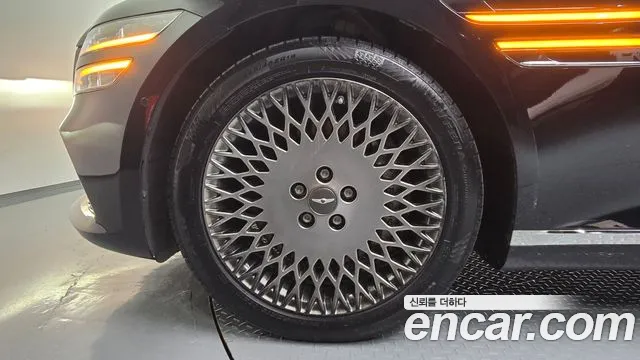 Genesis G80 2022 thumb 8
