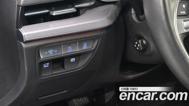 Genesis G80 2022 thumb 9