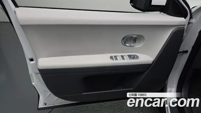 Hyundai Ioniq5 2021 thumb 10