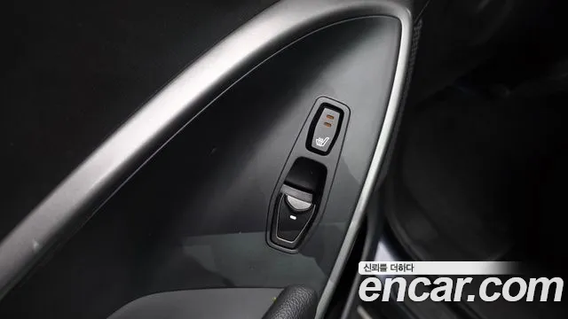 Hyundai Santa Fe 2016 thumb 11