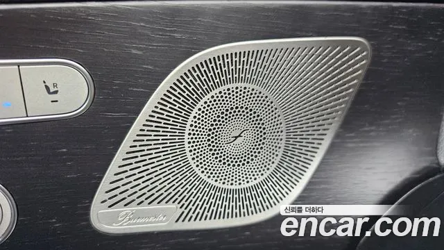 Mercedes-Benz E-Класс 2024 thumb 2