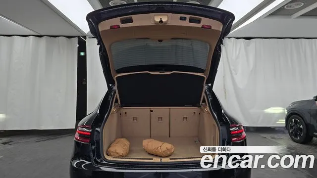 Porsche Macan 2015 thumb 8