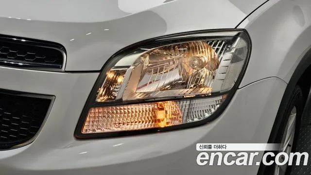 Chevrolet Orlando 2011 thumb 4