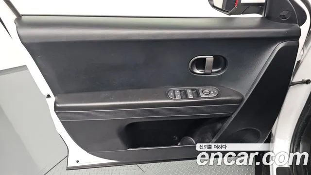 Hyundai Ioniq5 2024 thumb 2