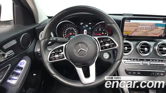 Mercedes-Benz C-Class 2019 thumb 6