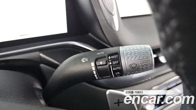 Genesis G90 2022 thumb 8