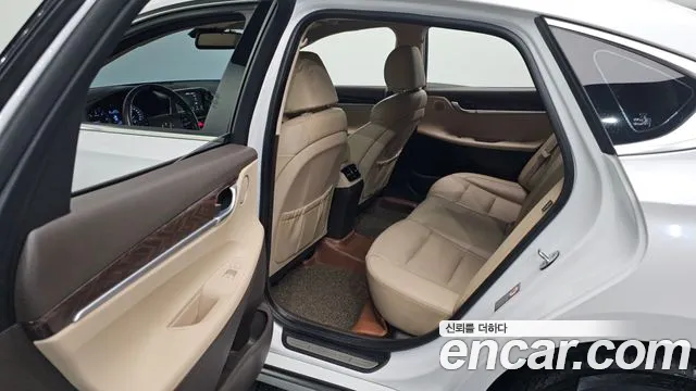 Hyundai Grandeur 2016 thumb 2