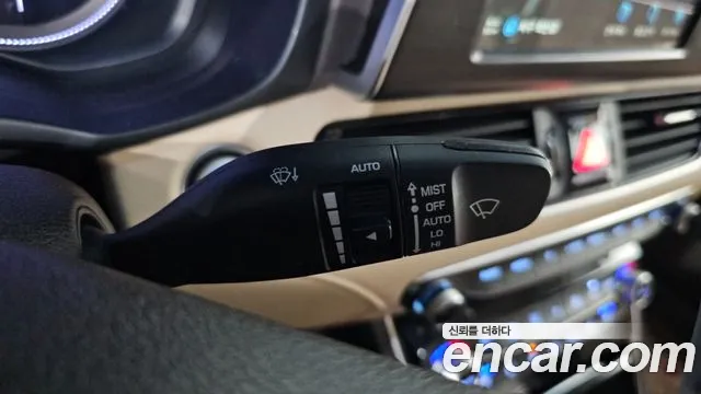 Hyundai Grandeur 2016 thumb 4