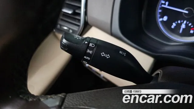 Hyundai Grandeur 2016 thumb 11