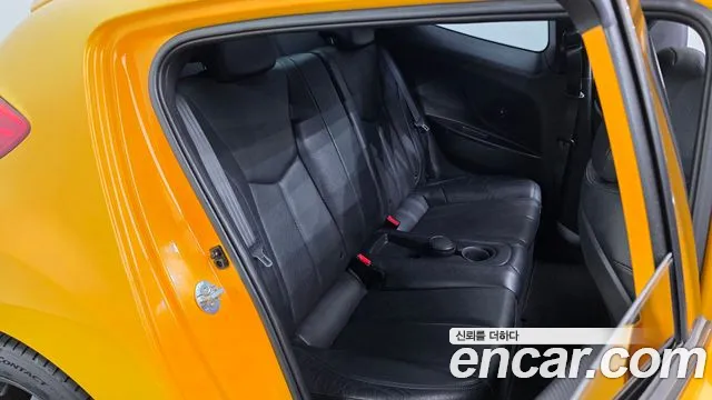 Hyundai Veloster 2014 thumb 3