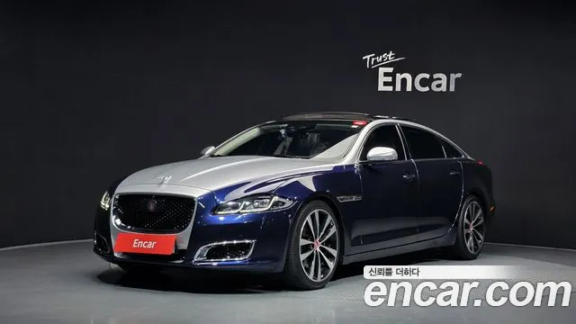 Jaguar XJ 2019 thumb 12