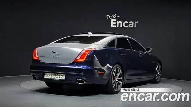 Jaguar XJ 2019 thumb 5