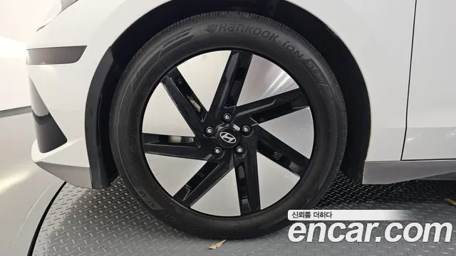 Hyundai Ioniq6 2022 thumb 10