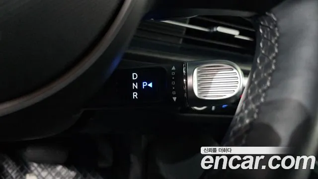 Hyundai Ioniq6 2022 thumb 3