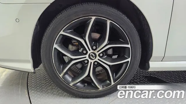 Renault SM5 2014 thumb 4