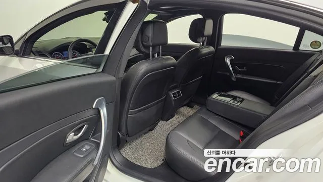 Renault SM5 2014 thumb 12