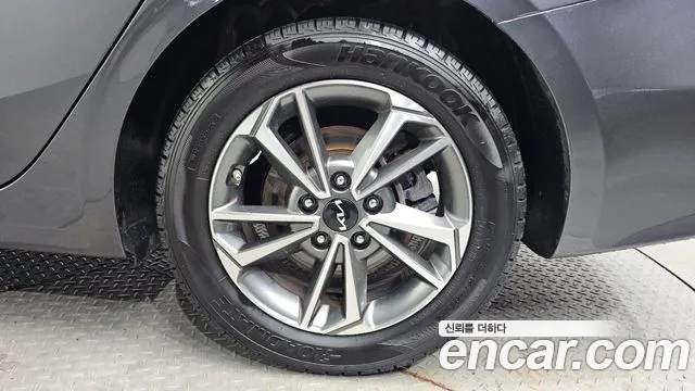 Kia K3 2022 thumb 10