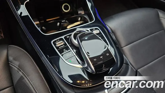 Mercedes-Benz E-Class 2018 thumb 2