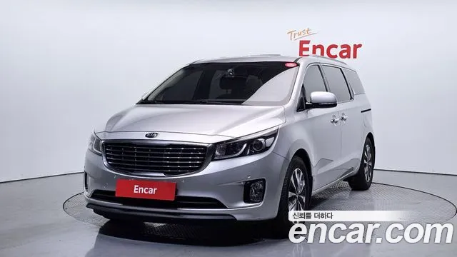 Kia Carnival 2014 thumb 12