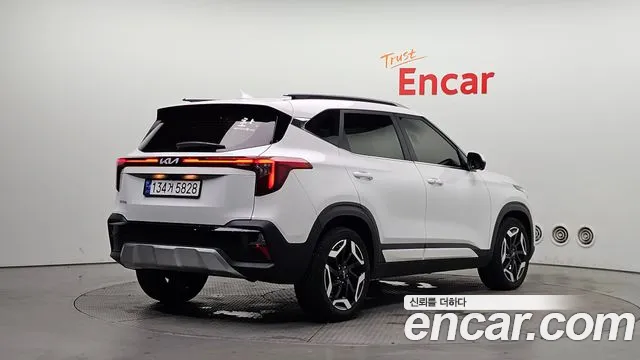 Kia Seltos 2023 thumb 6