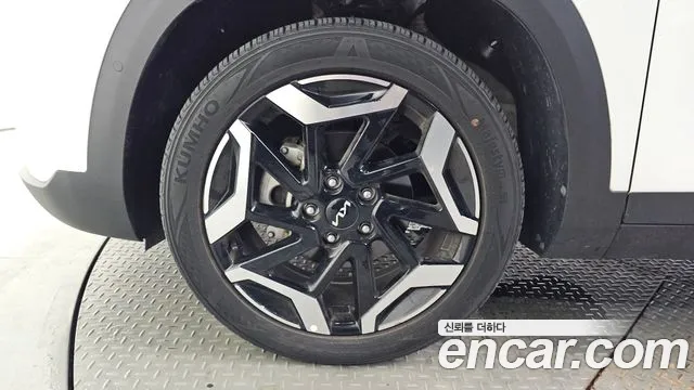 Kia Seltos 2023 thumb 11