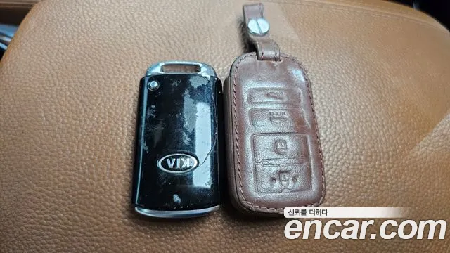 Kia Mohave 2017 thumb 9