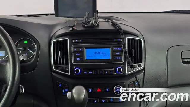 Hyundai Staria 2015 thumb 7