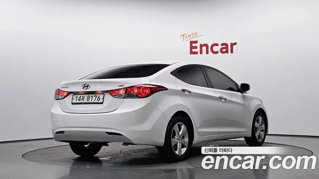 Hyundai Avante 2012 thumb 8
