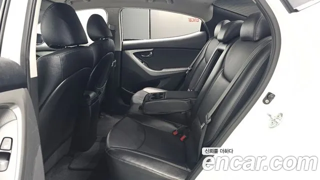 Hyundai Avante 2012 thumb 2