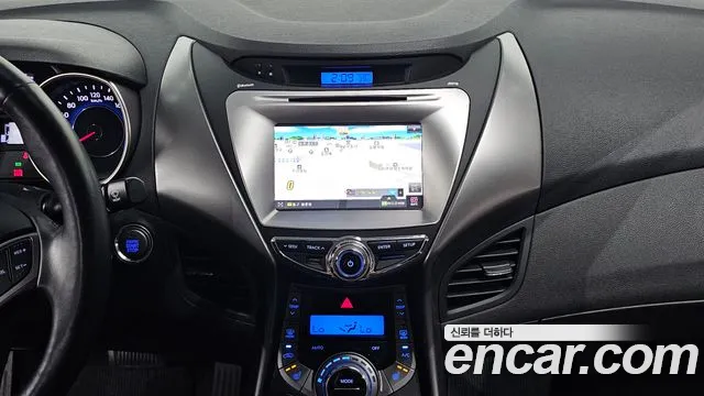 Hyundai Avante 2012 thumb 7