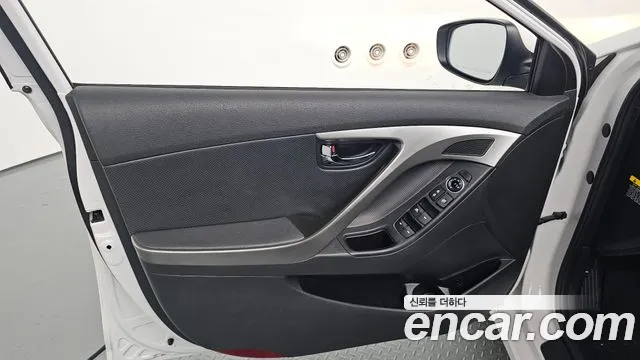 Hyundai Avante 2012 thumb 11