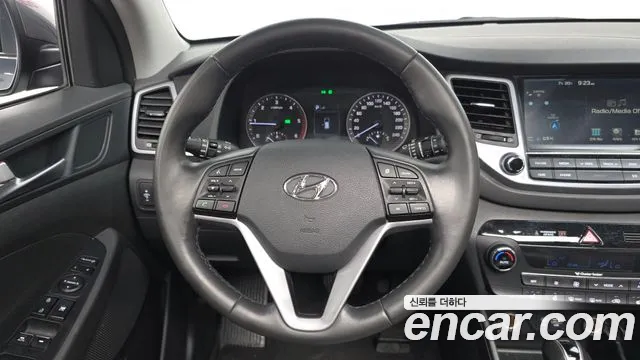 Hyundai Tucson 2016 thumb 2