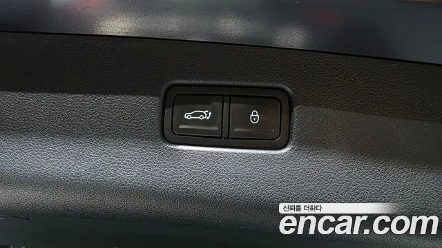 Genesis GV70 2021 thumb 2