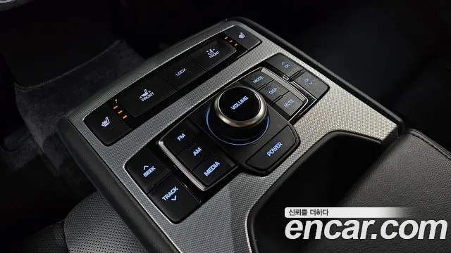Genesis G80 2018 thumb 6