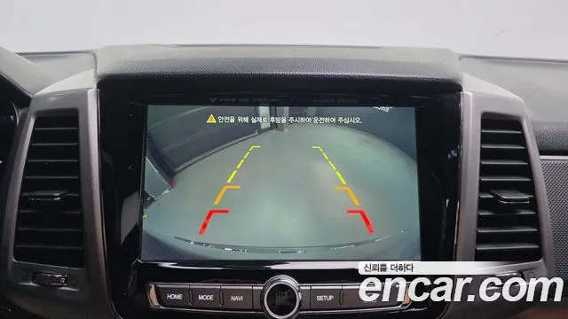KGM Rexton 2018 thumb 2
