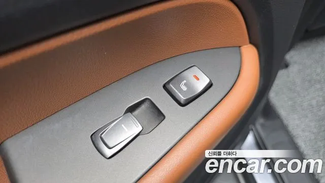 KGM Rexton 2018 thumb 4