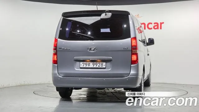 Hyundai Staria 2017 thumb 3