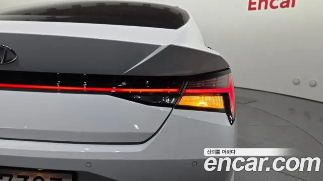 Hyundai Elantra 2020 thumb 9